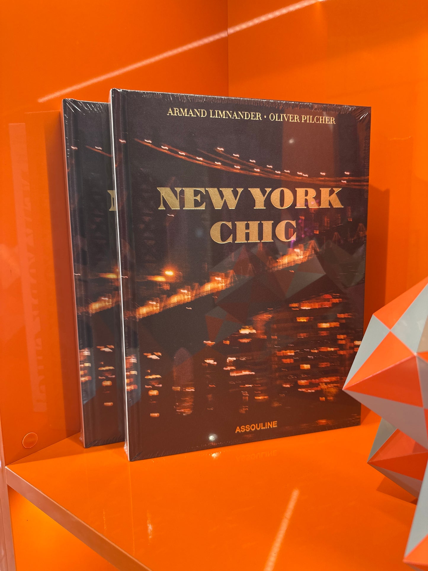 New York Chic - Book