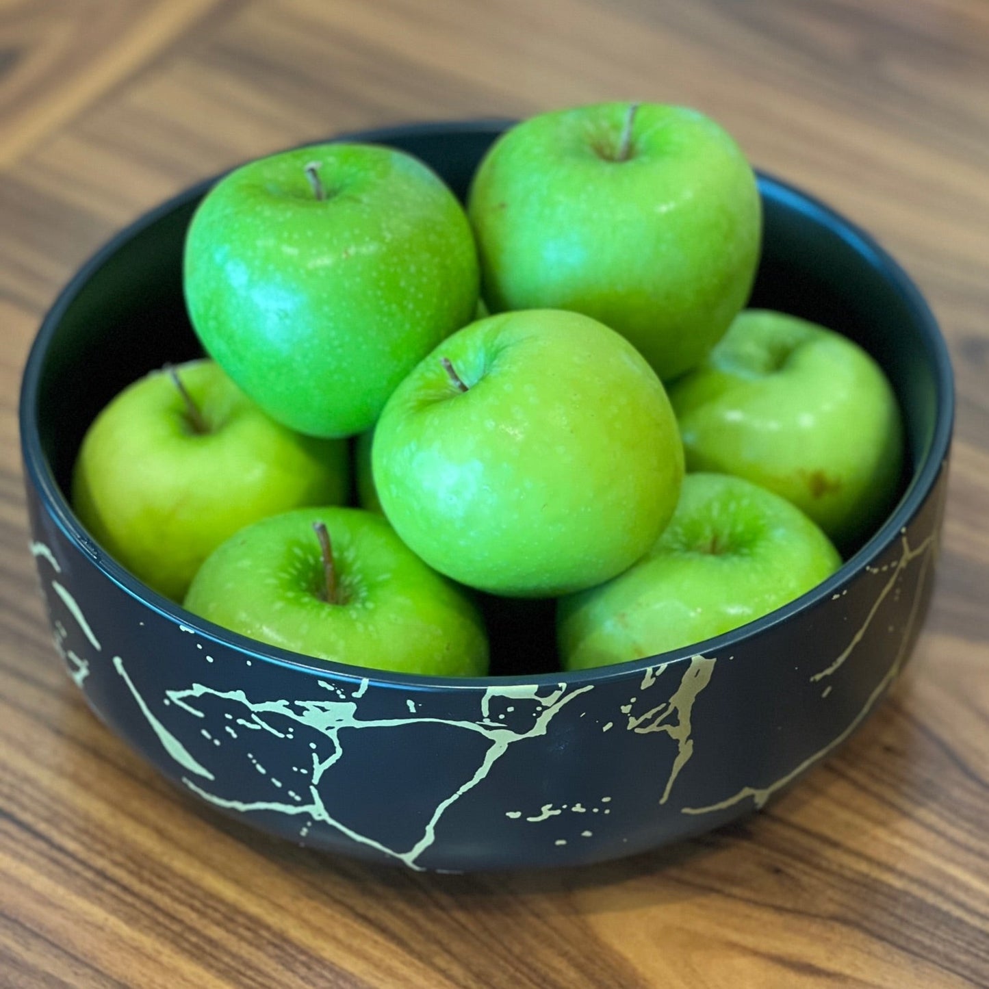 Round Splatter Serving Bowl